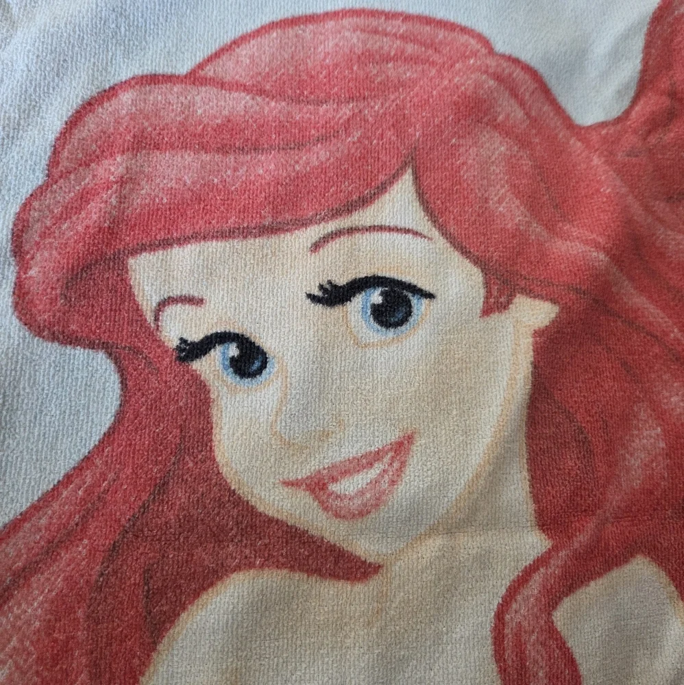 Vintage Disney Little Mermaid Ariel And Flounder 50x25 Beach Towel